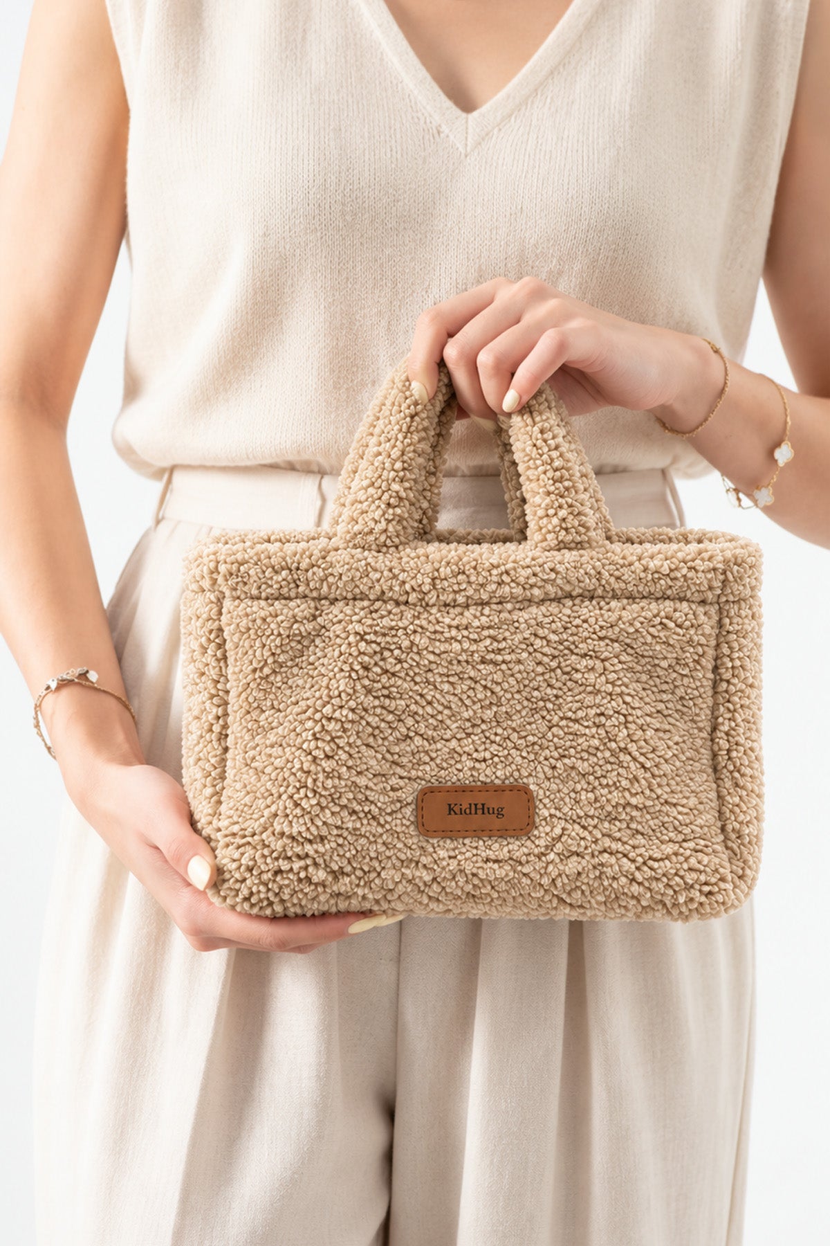 Kadın Bej Teddy Peluş Mini El Çantası Extra Yumuşak Günlük Tote Çanta
