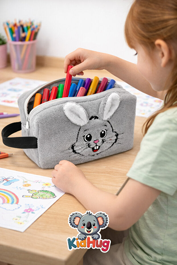 KidHug Peluş Nakışlı Büyük Boy Kalem Kutusu Çocuk Kalemlik Kedi Köpek Tavşan
